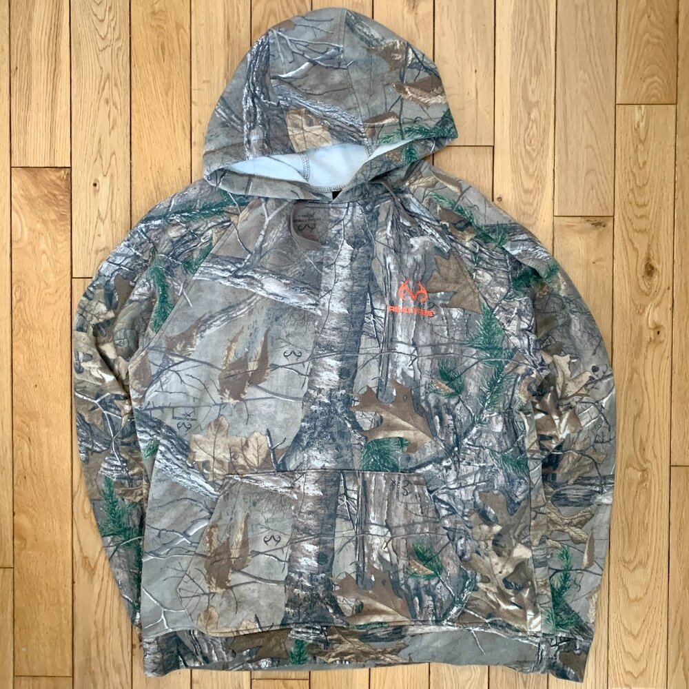 Realtree Camo hoodie Men's Large Outdoor Hiking Hunting Camping Pullover Sweater